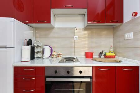 Studio Apartman Eni