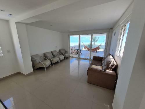 Hostal Miramar Su�te Lateral Mar No Na Praia Sunset