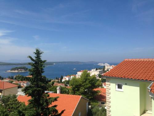 Hostal Apartments Jakic 1