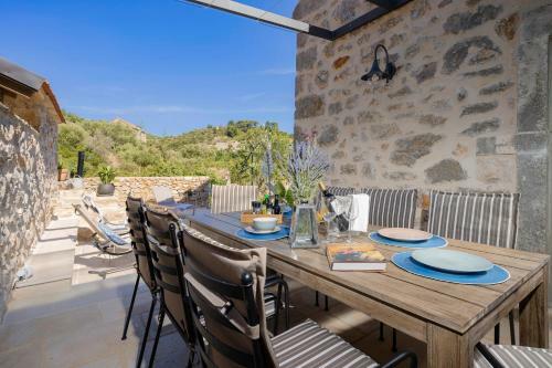 Beautiful Villa Authentic