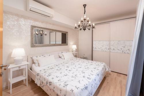 5 Bedrooms Holiday House With Sea View