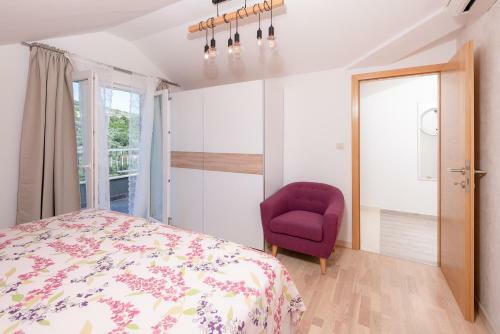 5 Bedrooms Holiday House With Sea View