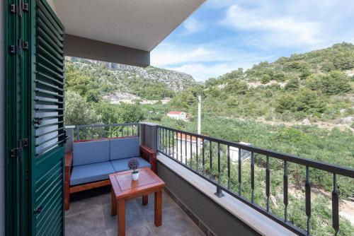 5 Bedrooms Holiday House With Sea View