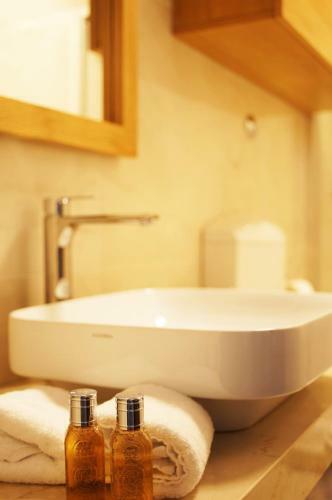 Hostal Hvar Riva Rooms 2