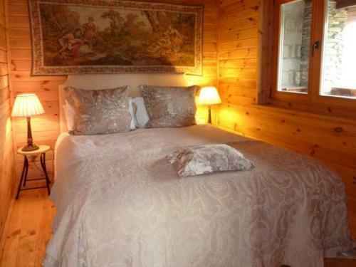 Rock Lodge