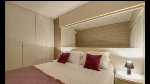 Apartamento Cond. Jtr