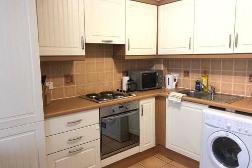 Salthill Seaside Apartment, Two Large Bedrooms.