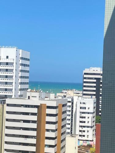 Nov�ssimo Apartamento C/ Varanda A 300 M Da Praia