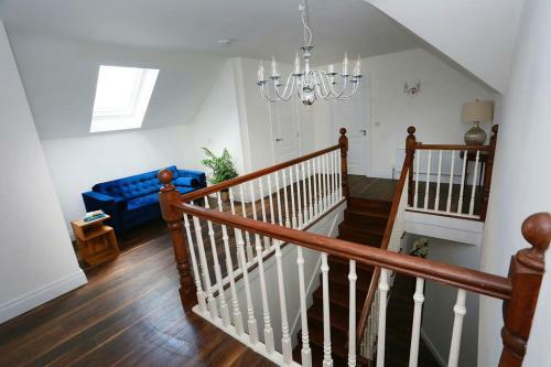 Luxury 6 Bedroom Spiddal Villa, Jacuzzi, Balcony