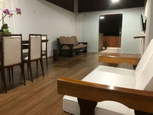 Itaipu Beach House