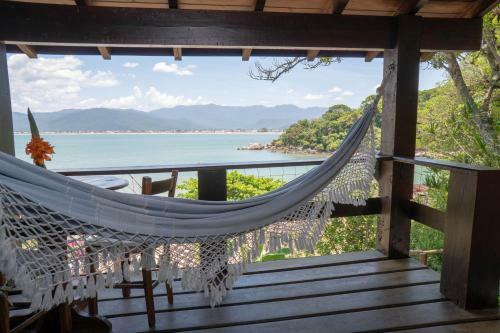 Hostal Ilha Do Papagaio Adventures