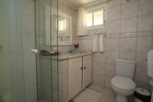 Hostal Ilha Do Papagaio Adventures