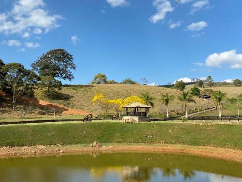 Casa Gourmet Na Fazenda Com Jacuzzi E Churrasqueira