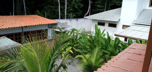 Casa-alta-da-aldeia-em-arraial-da-ajuda