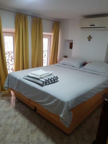 Marco's Two Storey Main Door 1 Bedroom Duplex Apartment