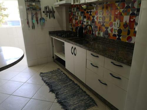 Apartamento Apto C/ Piscina - 150m Da Praia de Bombas