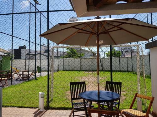 Apartamento Apto Pi�arras Com Piscina