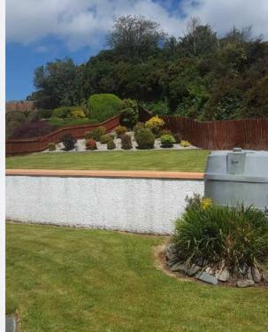 Superior 4 Bed House In Moville Donegal .