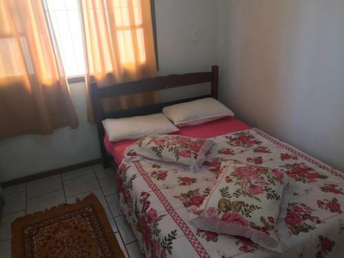 Casa 300m Da Praia No Centro Pi�arras Com Wifi Top