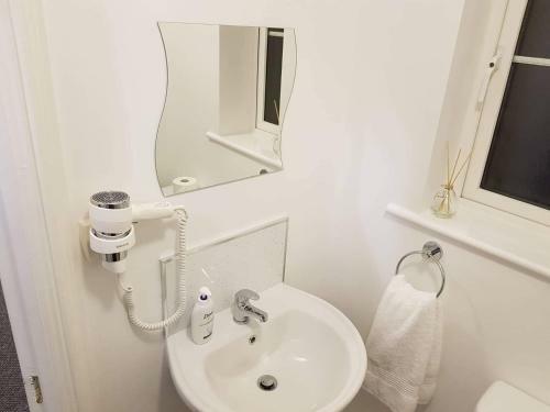 Comfort Room With Free Minibar Tea&coffee