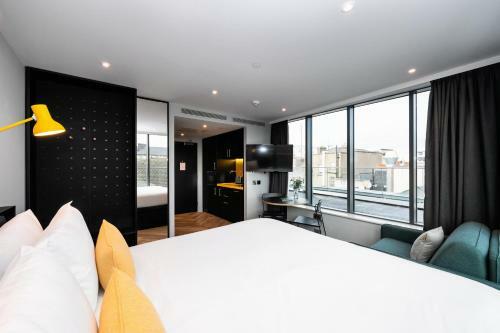 Staycity Aparthotels Tivoli