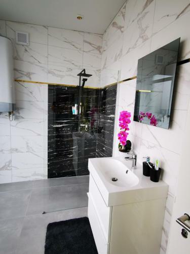 Villa Style