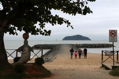 Curta Praia De Arma��o Casa Hort�nsia
