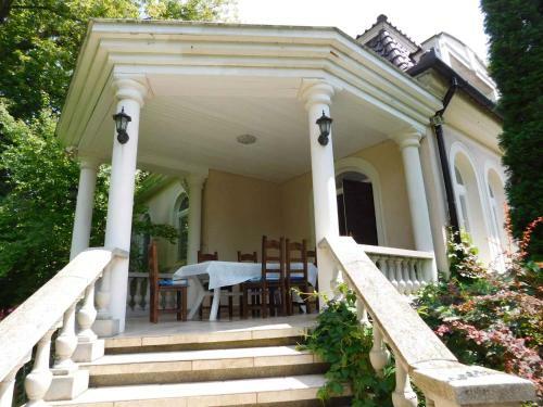 Holiday Home In Gardony/velence-see 20604