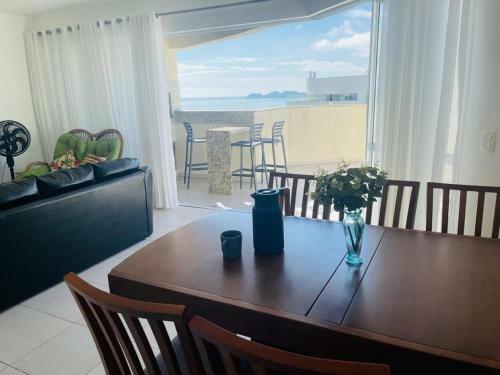 Apartamento Nautilus Cobertura Master - Penha/sc
