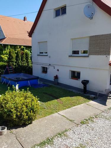 Zs�fi Apartman