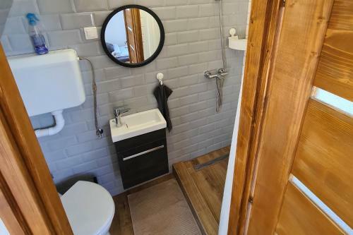 Hostal Mihely�nk