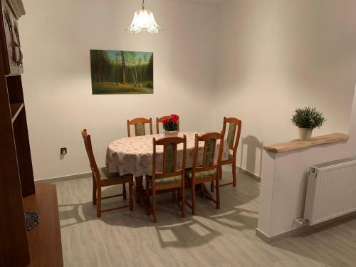 B�stya Apartman