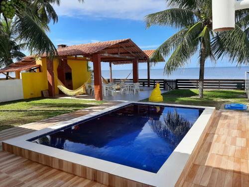 Casa � Beira-mar, Piscina