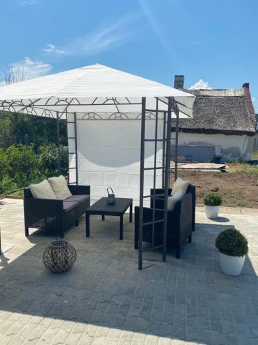 Bab�rsom Apartman