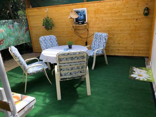 Hostal City Camping& Apartman &bungalow