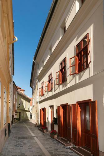 Apartamento F?t�r Rezidencia