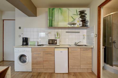Bed & Breakfast Familia Panzi� Gy?r