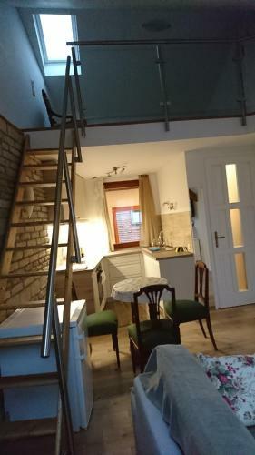 Kisfaludy K�roly Apartman