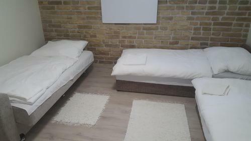 Orhidea Szuter�n Apartman