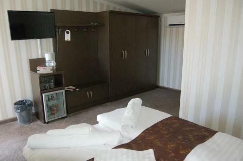 Bed & Breakfast Control Motel