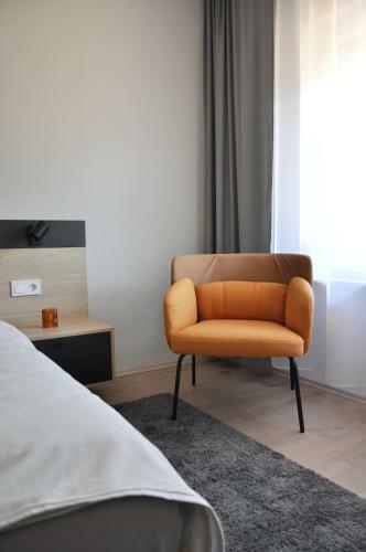 Maxim Apartments