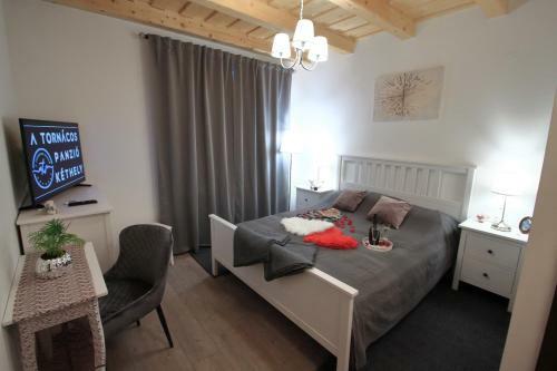Bed & Breakfast A Torn�cos Panzi�