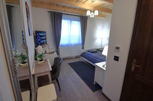 Bed & Breakfast A Torn�cos Panzi�