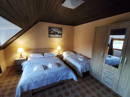Hostal Ambient Deluxe Apartman