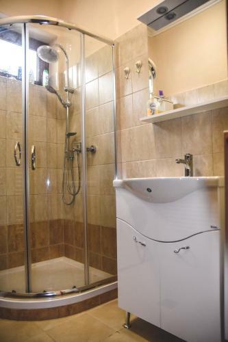 Dobay Apartman Gyula