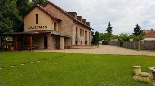 Niki Apartman