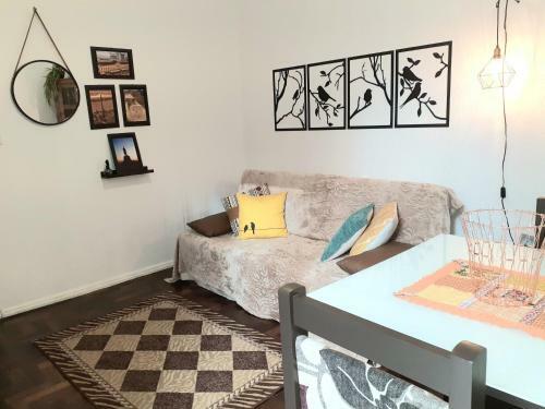 Apartamento Amplo, Aconchegante E Pertinho De Tudo
