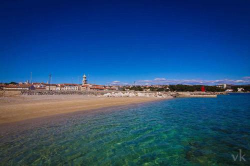 Apartment In Krk/insel Krk 12637