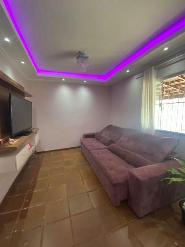 Casa Com Piscina Em Costa Azul