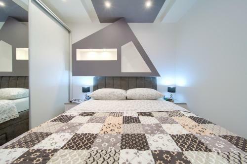 Luxury Vall Apartment